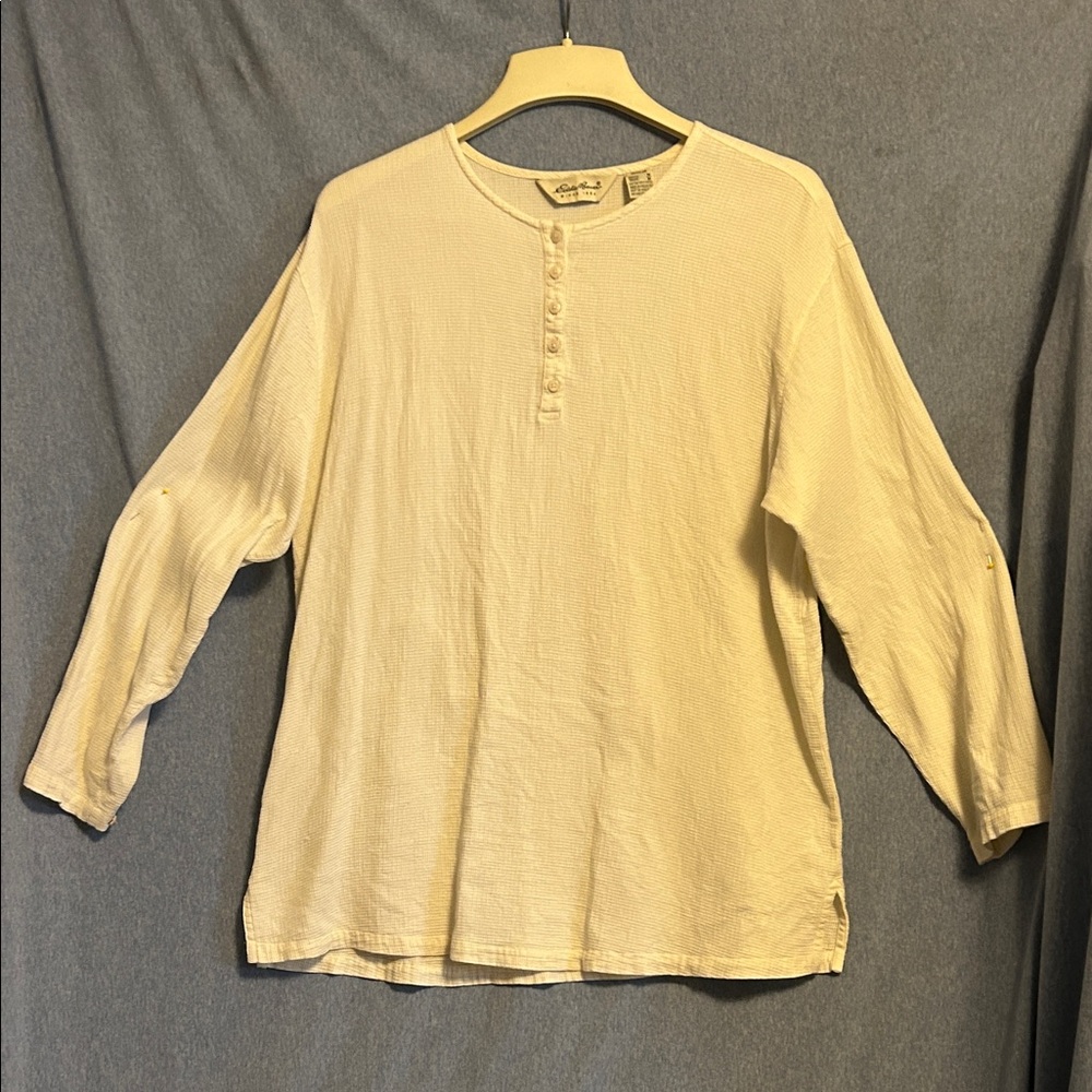 EUC Eddie Bauer women Cream Long-Sleeve Henley Shirt size medium